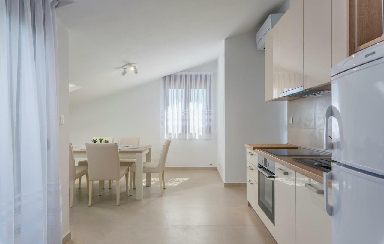 Apartments Hana In フンタナ エクステリア 写真