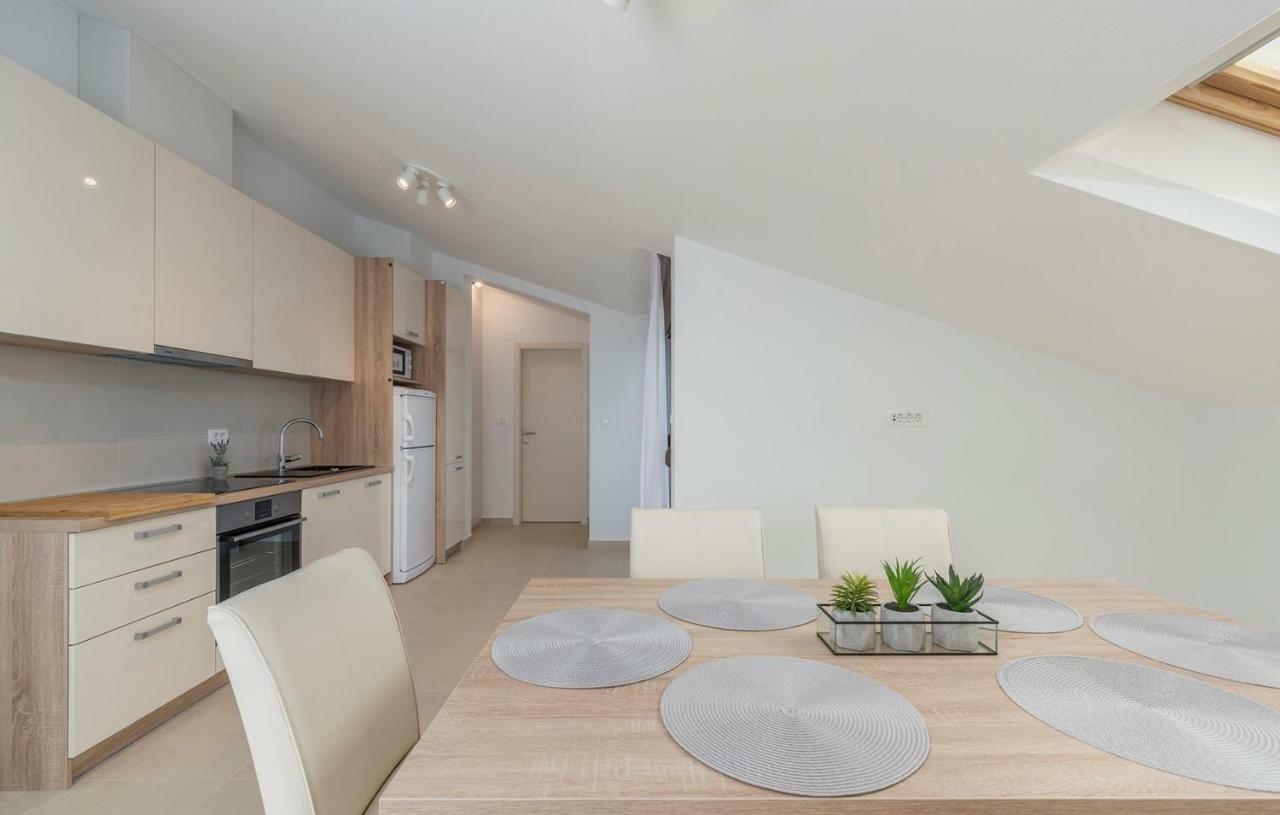 Apartments Hana In フンタナ エクステリア 写真