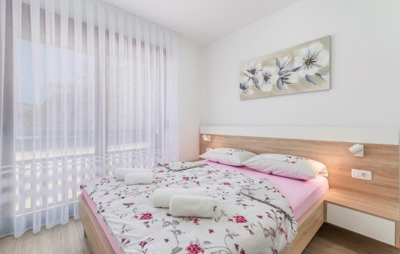 Apartments Hana In フンタナ エクステリア 写真