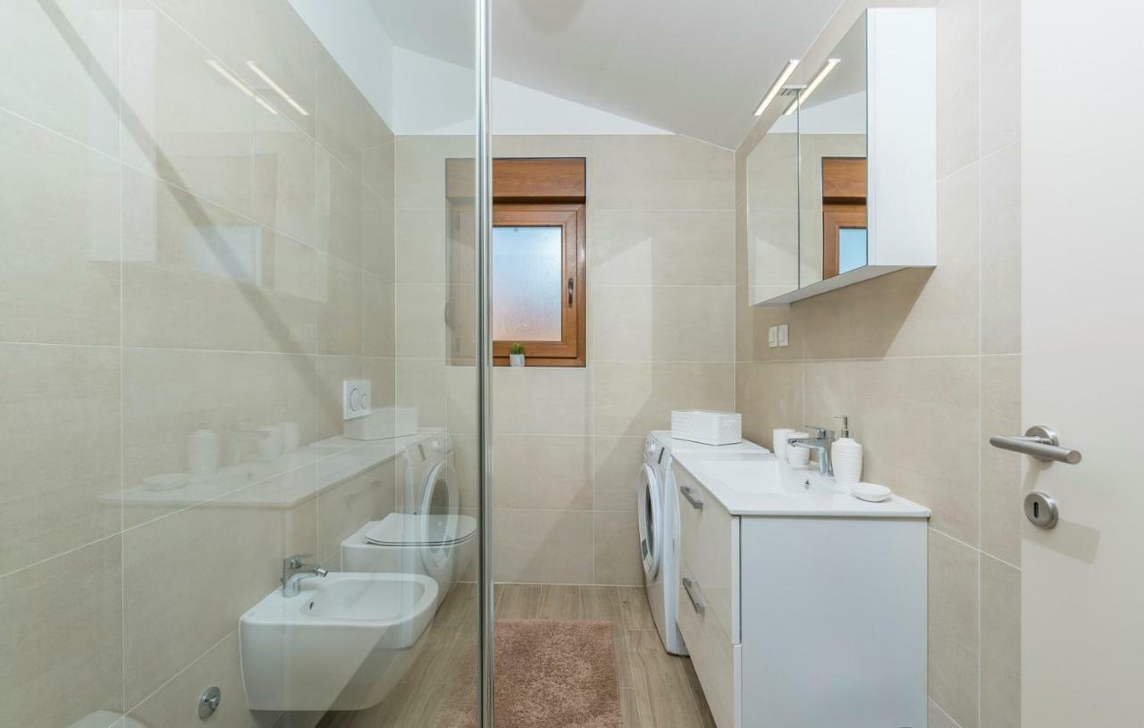 Apartments Hana In フンタナ エクステリア 写真