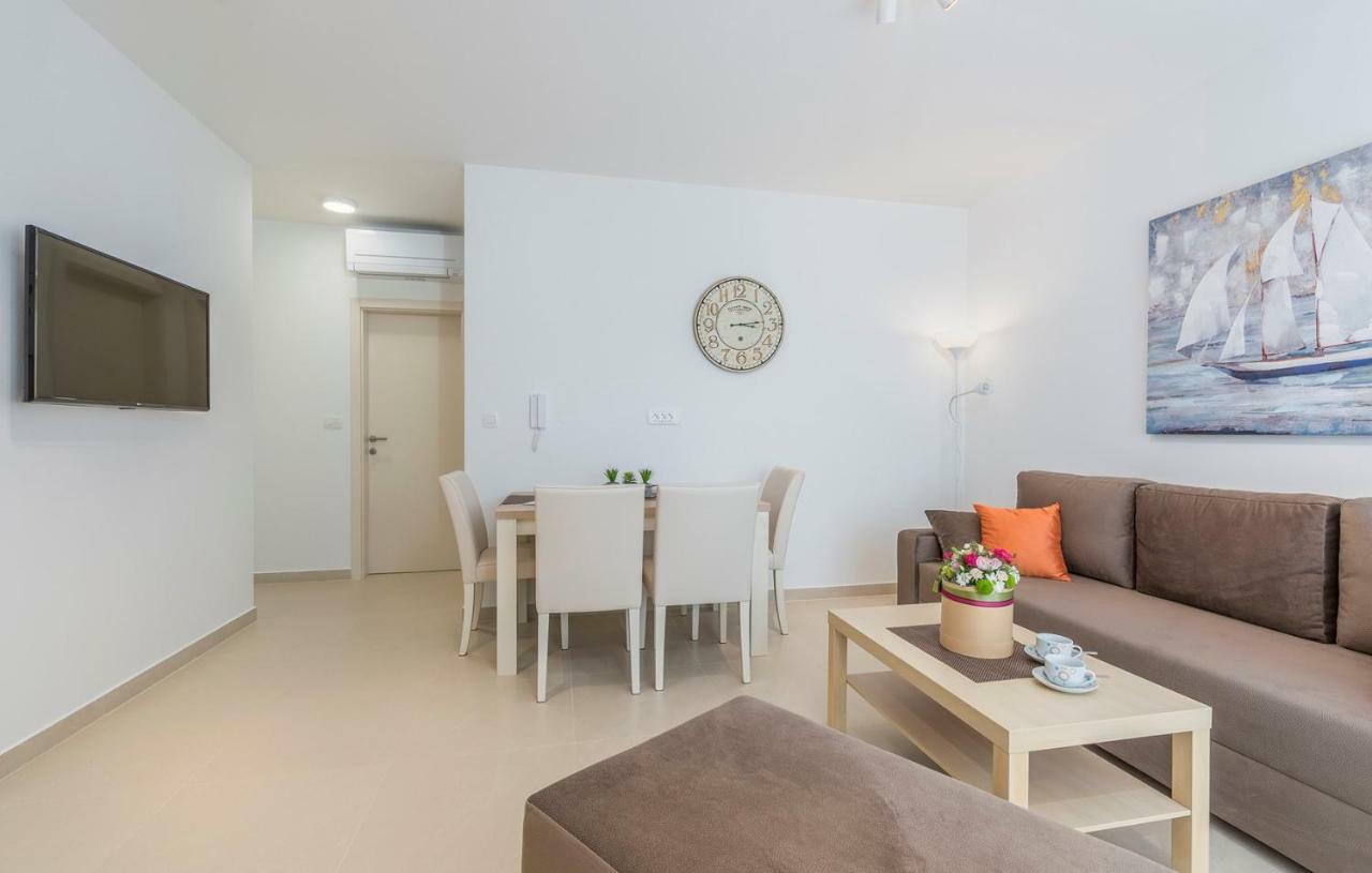 Apartments Hana In フンタナ エクステリア 写真