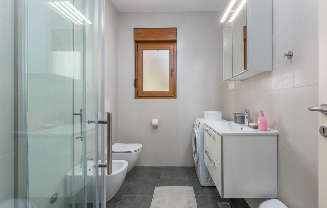 Apartments Hana In フンタナ エクステリア 写真